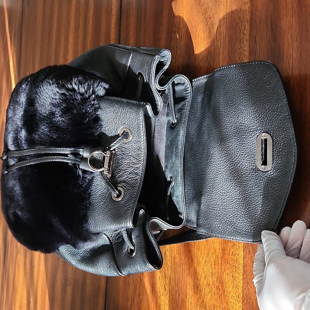 Overland Rex Rabbit Fur Leather Backpack - Picture 8 of 16
